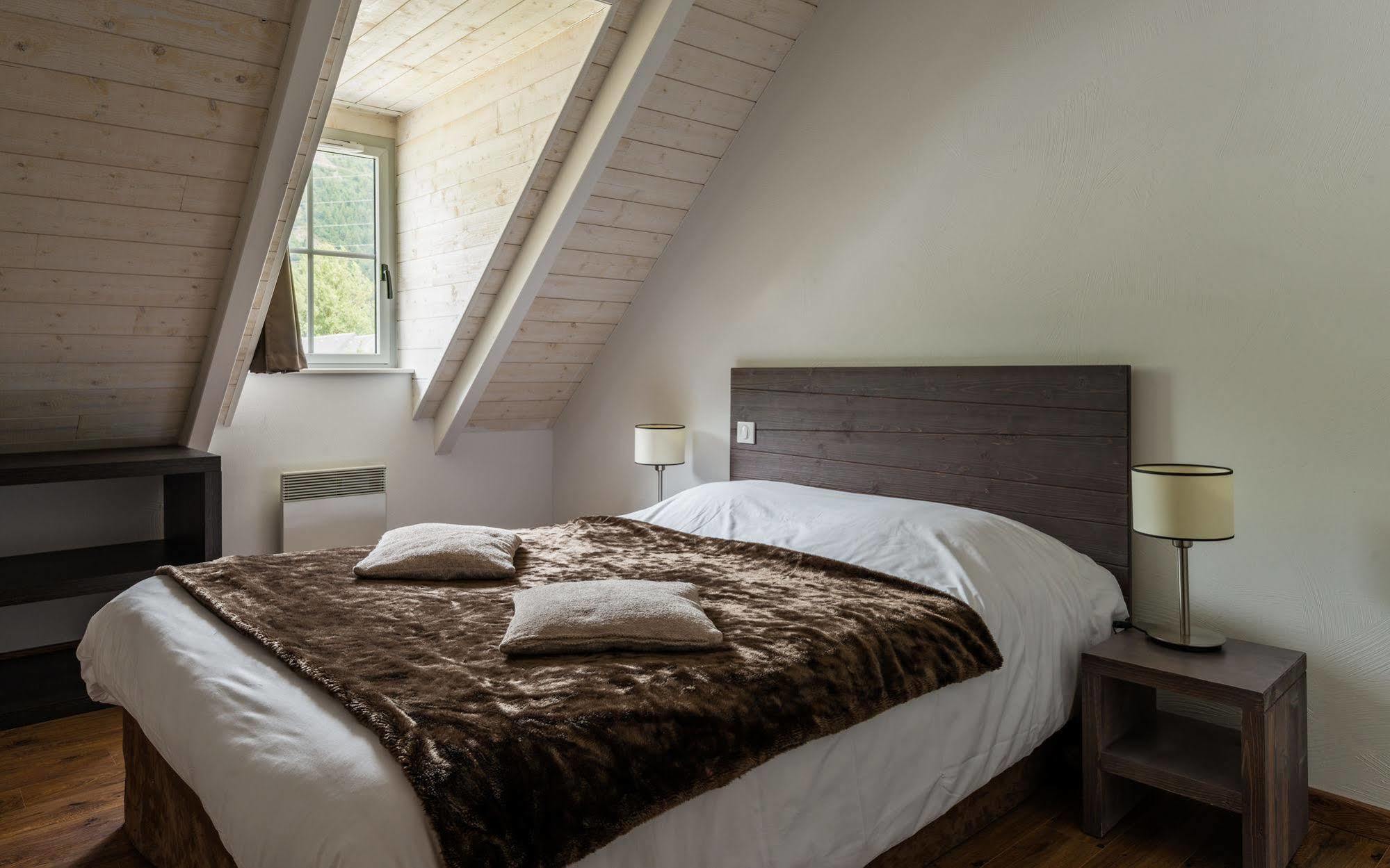 Lagrange Vacances Le Clos Saint Hilaire Exterior photo